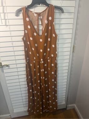 Polka Dot Sleeveless Rust Jumpsuit with V-Neck